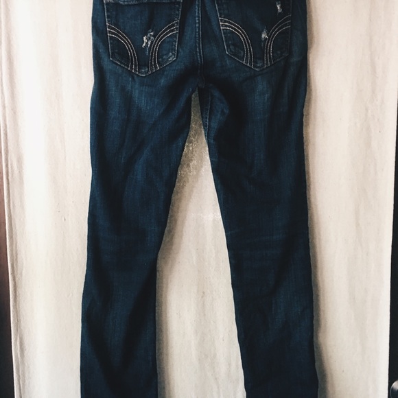 Hollister Jeans!! - Picture 4 of 5